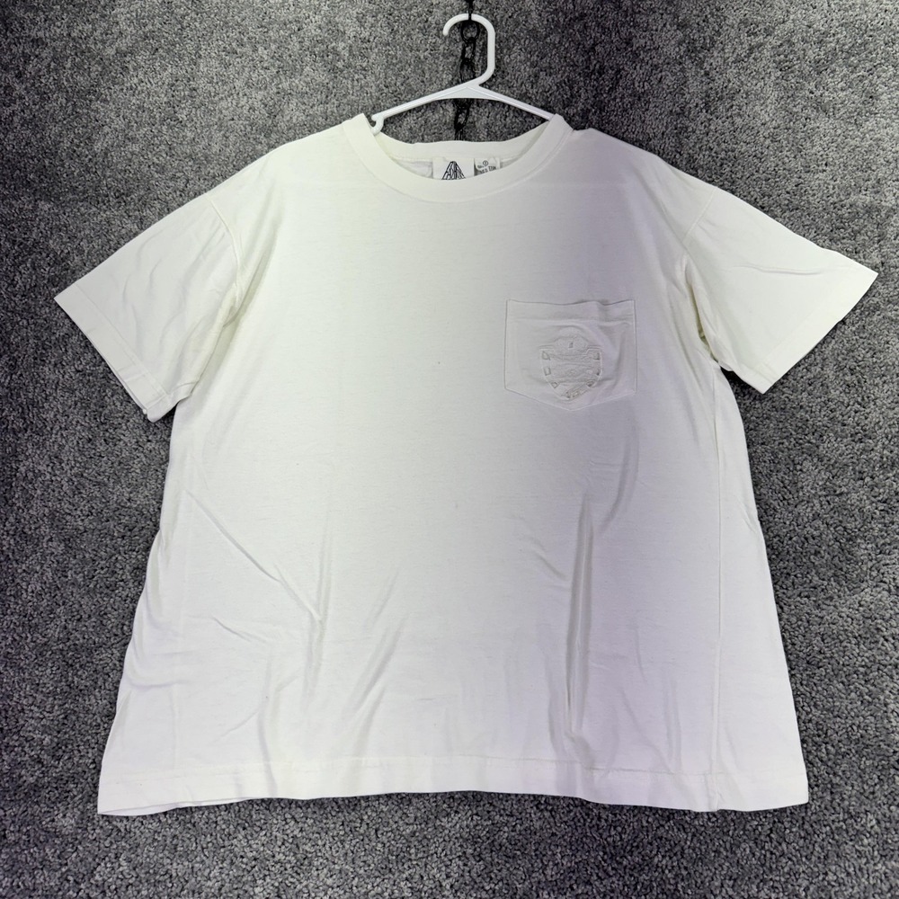Fashion Force Shirt Mens Small White Pocket Tee Embroidered Crest Crewneck